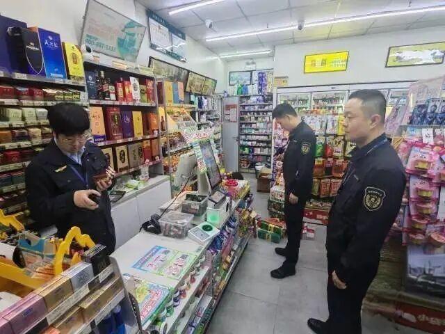楼下美宜佳也卖“假烟”？广东出手：查获300万支，砍掉600家店！



你家楼