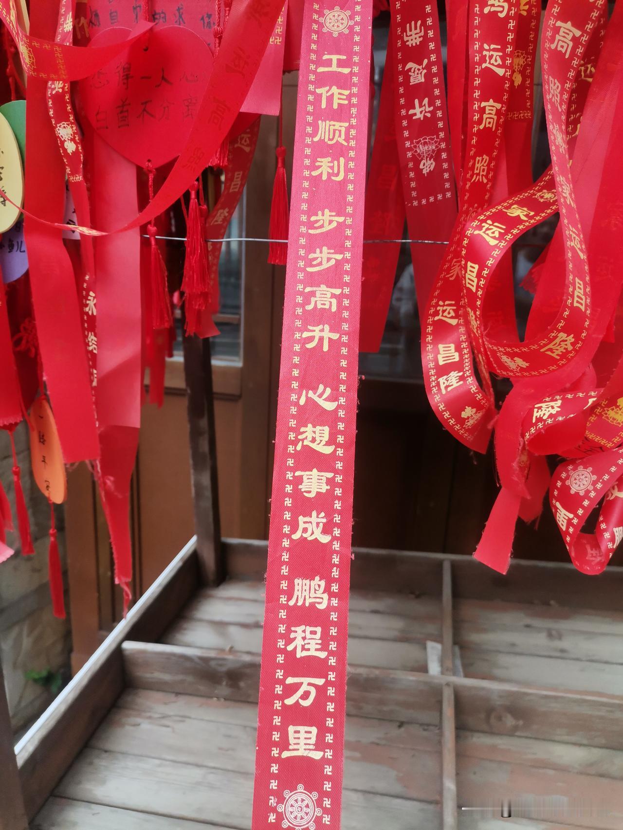 昨天公众号单价不错
千字阅读单价有20多块
昨天收益1块多
头条昨天也收到2块