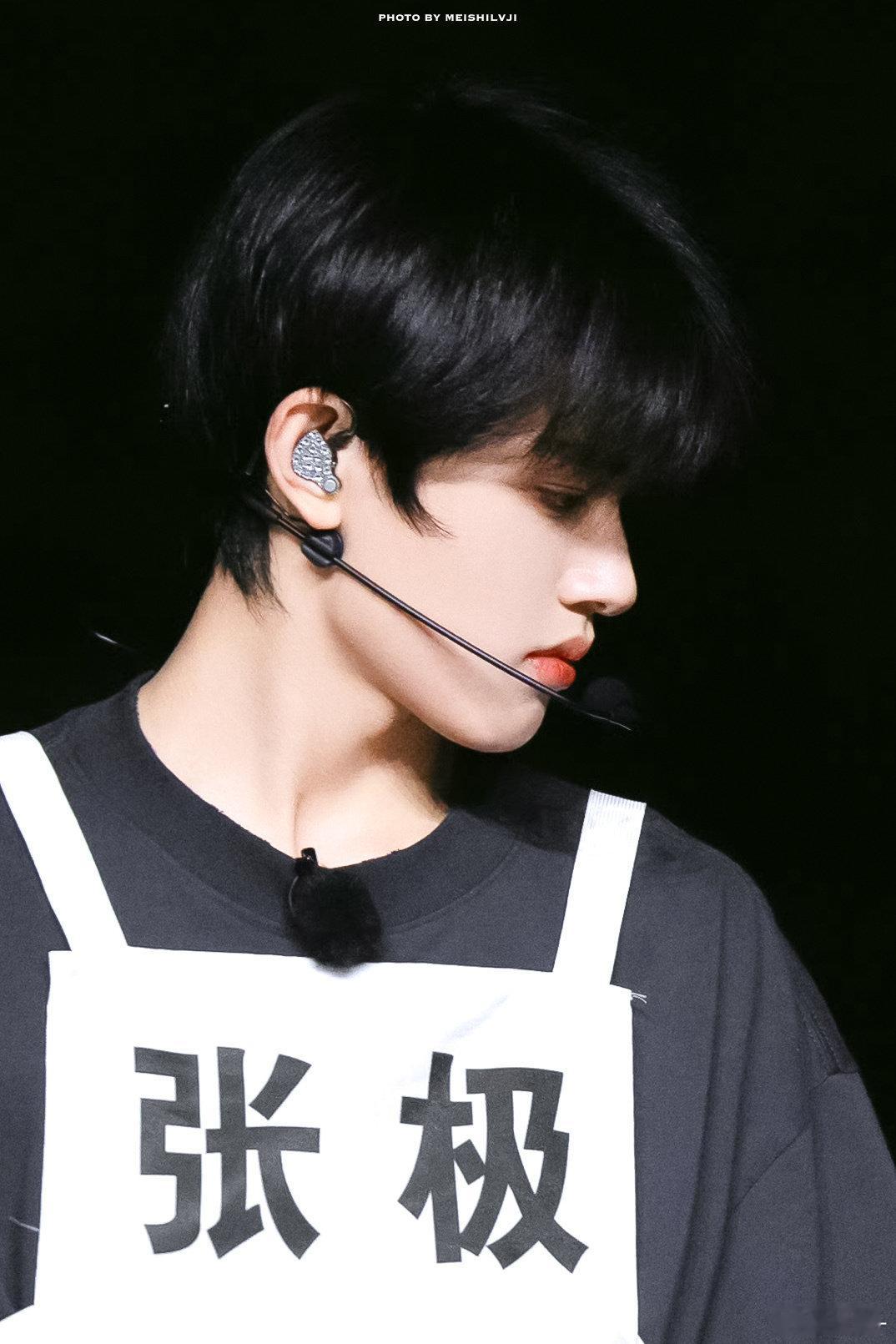 浙江卫视音综导演关注张极 张极的实力终于被更多人看见！音综导演关注这位宝藏唱将，