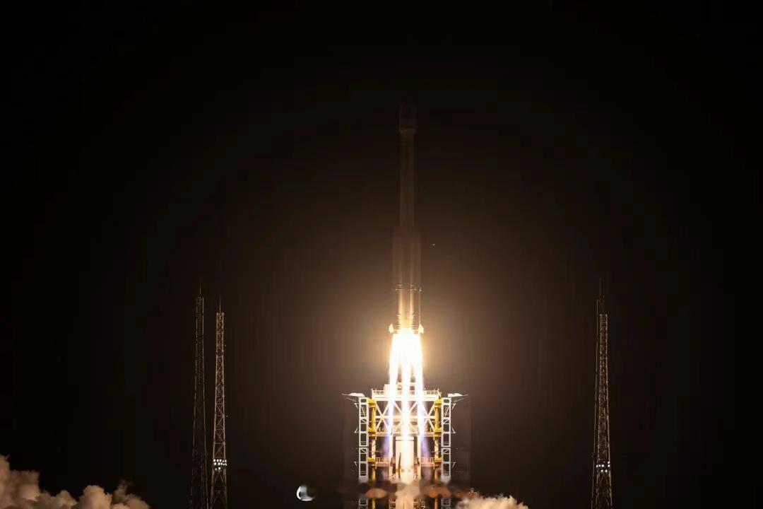 【实践二十八号卫星发射成功】北京时间2025年11月30日20时20分，我国在文