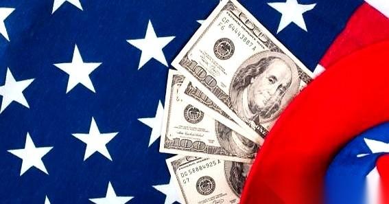 我跟你说，这事儿就跟打游戏冲第一名一个道理。
你以为快到终点了，马上就能庆祝了？