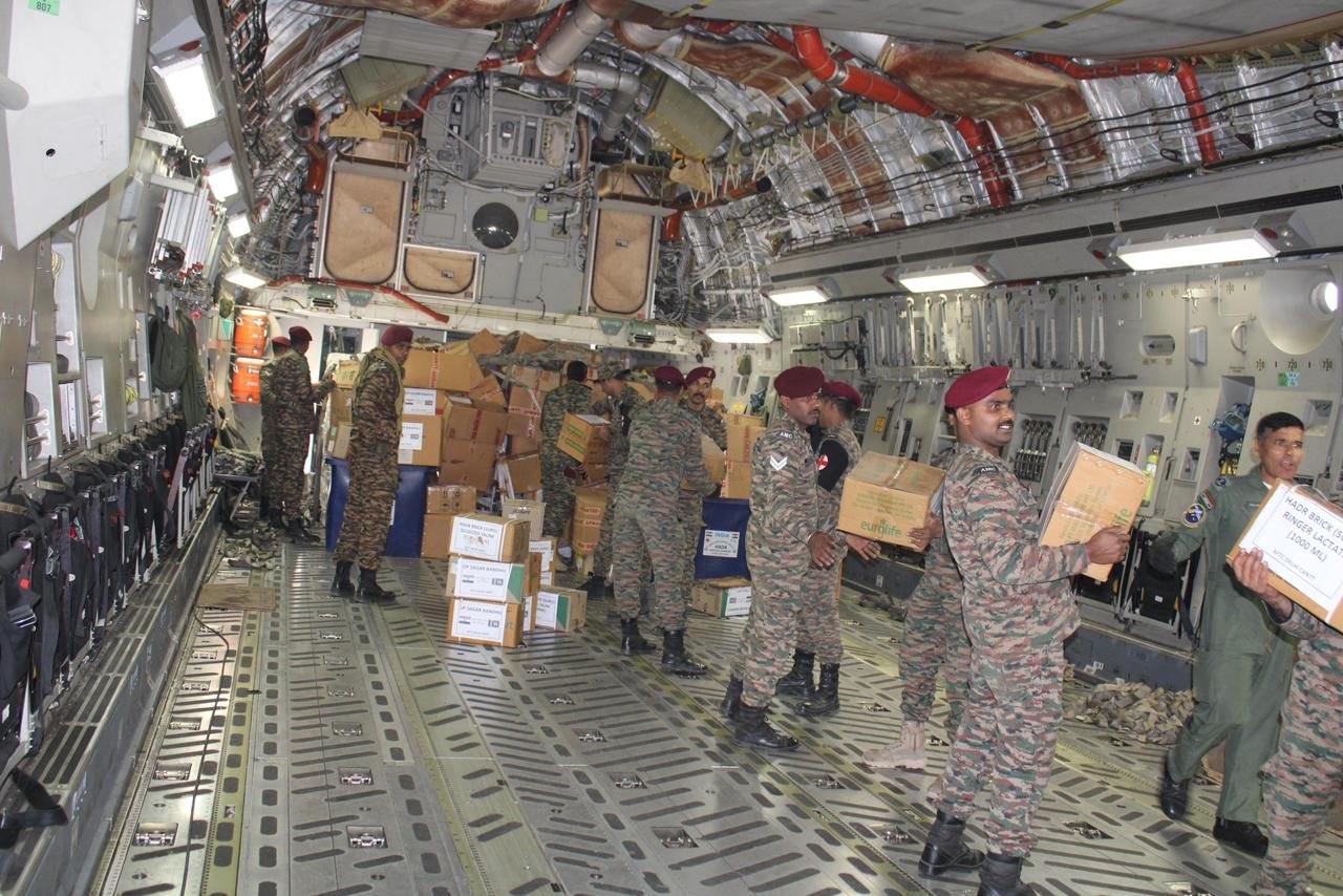 印度陆军特遣队派出C-17运输机参与斯里兰卡人道主义援助行动，可见C-17货仓内