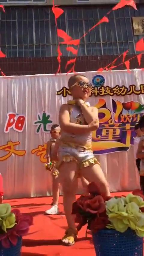 哈哈。