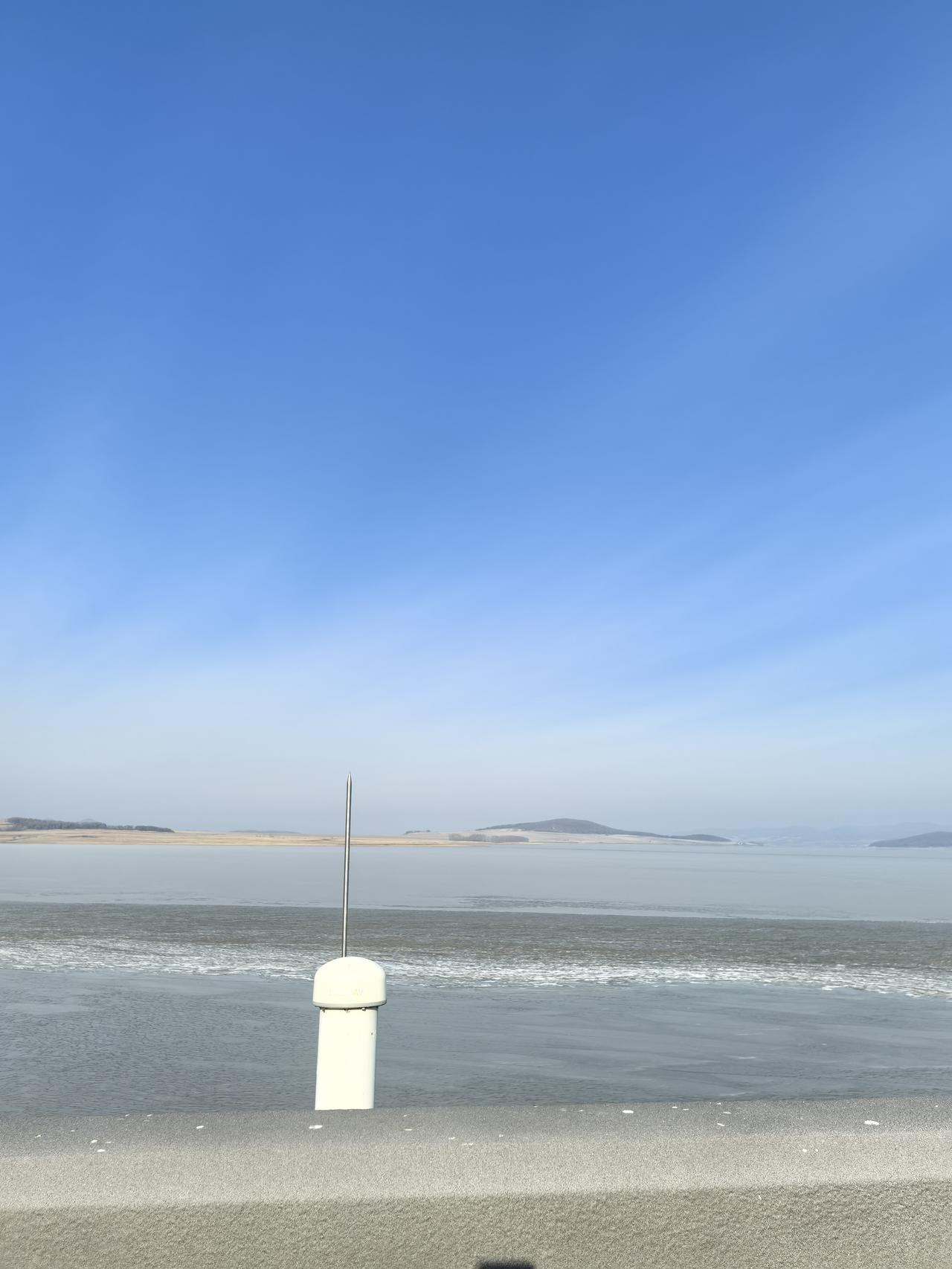 我爸要做手术了，髋关节置换术15年，如今要做翻修手术了。
就如我爸说的那样，人这