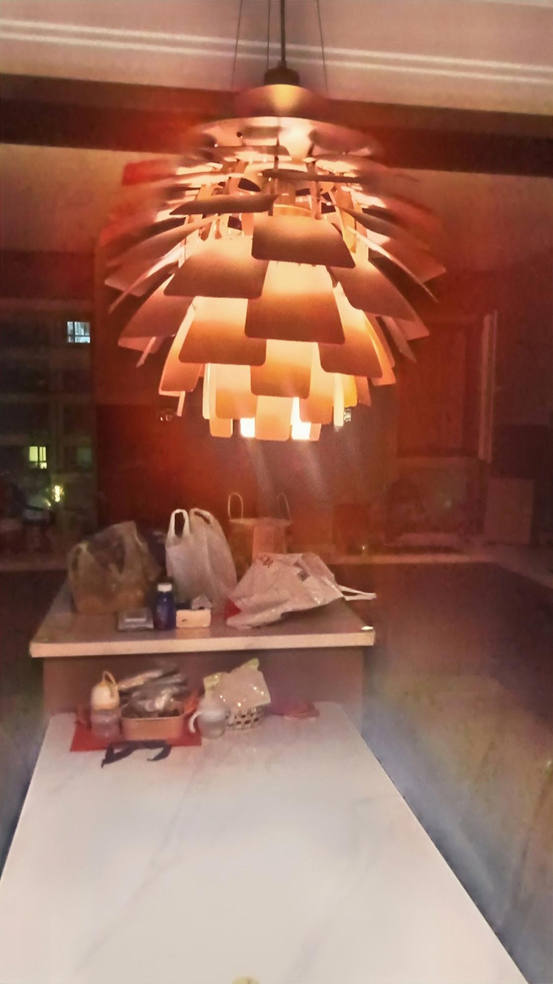 上联：山中易见千年树，请对下联下联；人间难得一世情。