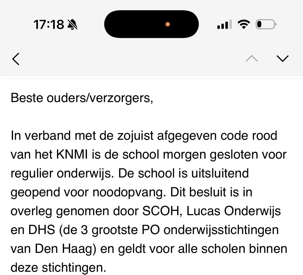 明天高温红色预警，🇳🇱学校放假
昨天和今天因为橙色预警提前到12点放学，明天