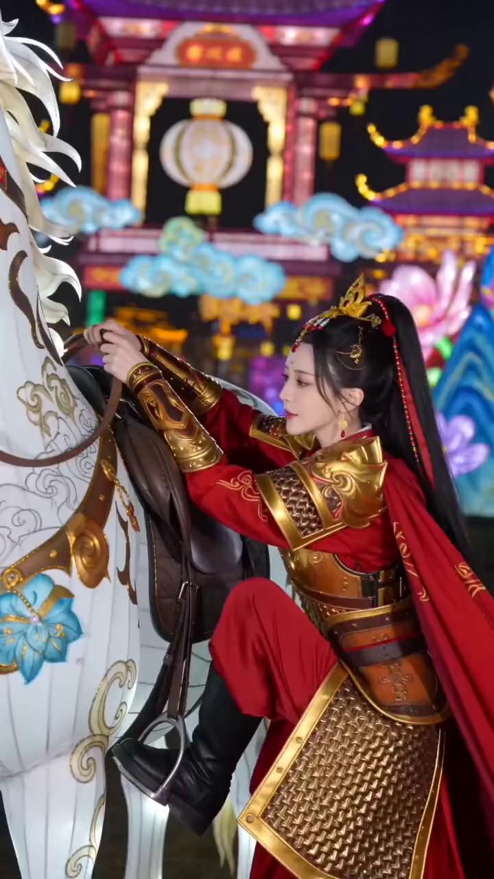 君兮几时归，我在自贡灯会等你。