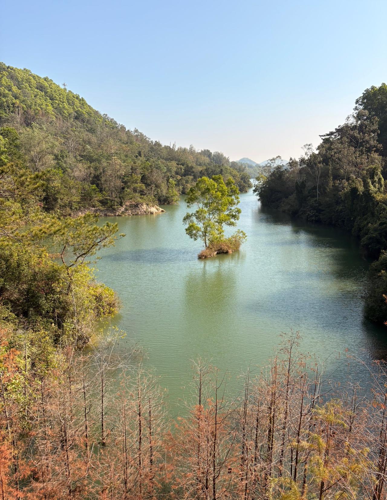 没有有了存款，失业是一种什么样的感受？
其实跟存款有没有没有关系，失业了，其实每