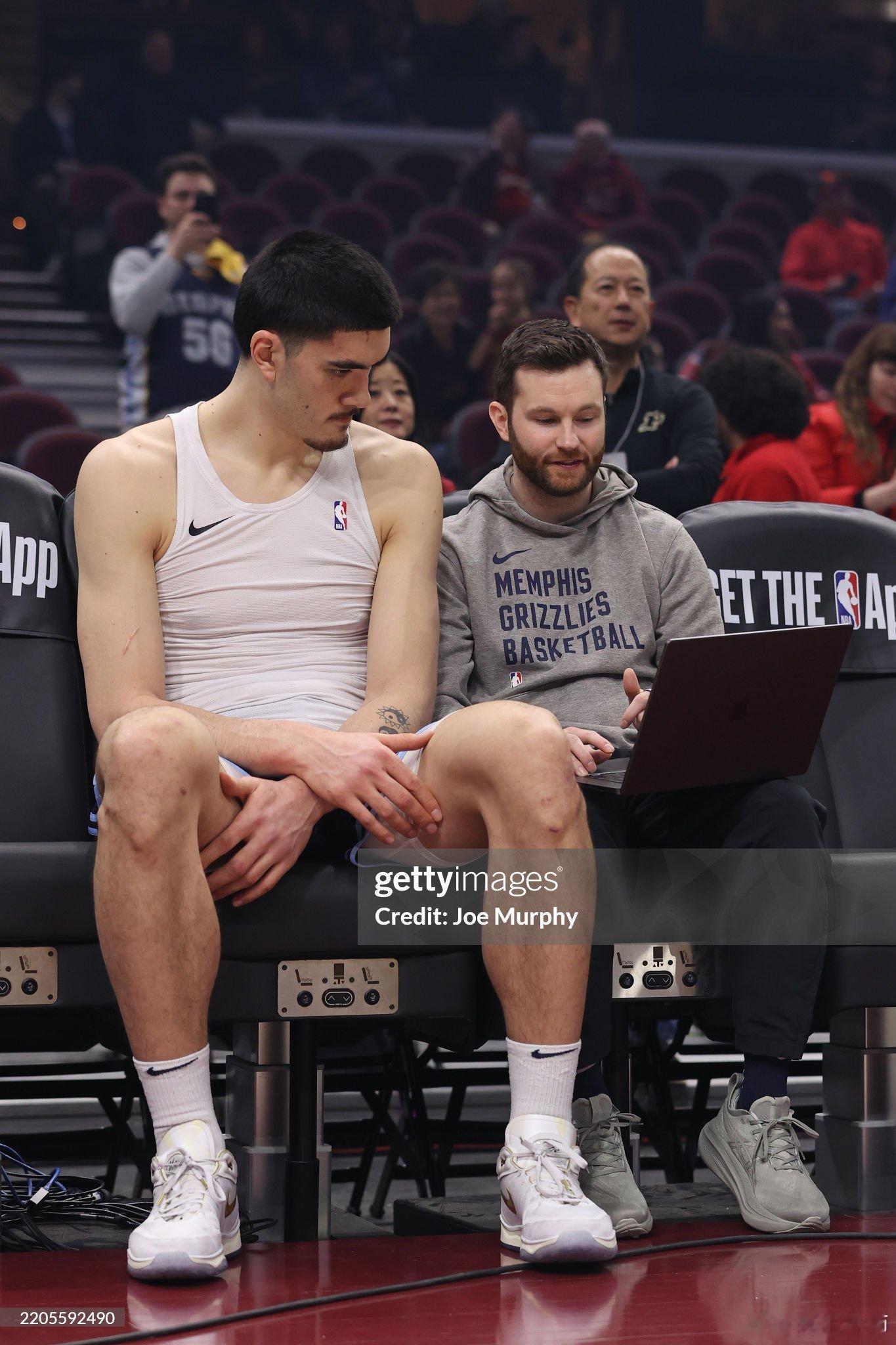MFFL 来自Marc Stein的消息。博伊兰将加入梅的教练组，成为达拉斯的助