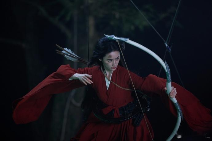 郭晓婷新剧嫁衣变战袍 不得不说每次都被姐姐的演技惊艳到了呀！！这造型我是真的喜欢