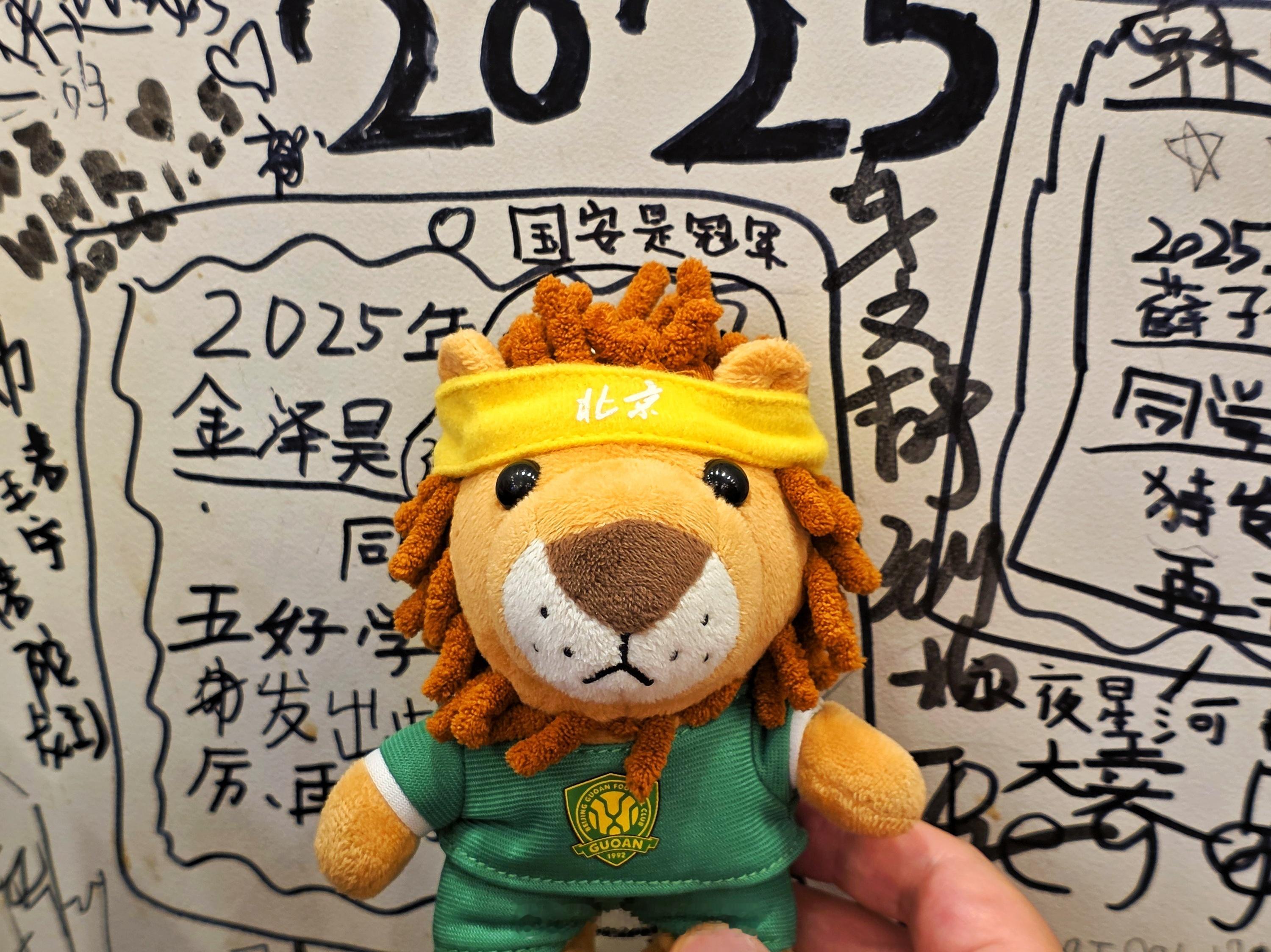 海女包饭、脊骨土豆汤、细花排骨、海鲜面、海鲜汤、黑猪肉、烤鱼、酱蟹，想念卤煮火烧