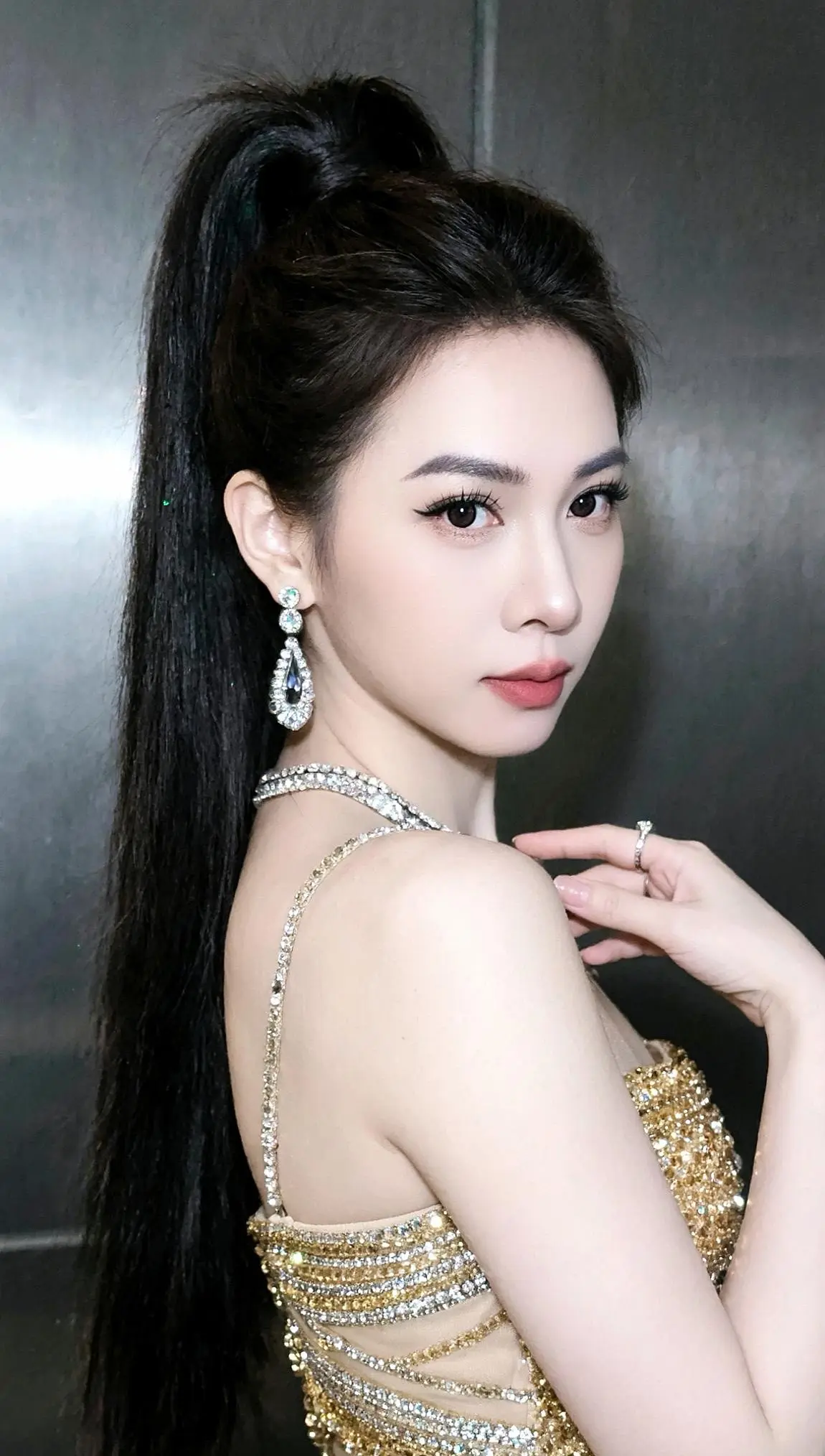 女明星造型 女神妆造 高级礼服碎钻妆 女王妆造 美出高级感