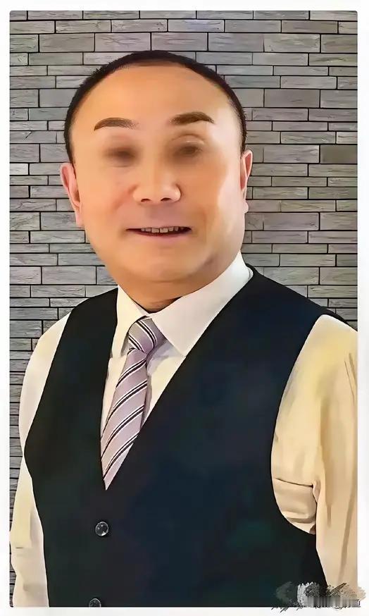 严鹏严总给打工人提了个醒，
找老板一定要找靠谱的，
不要找那些利益熏心，
从来不