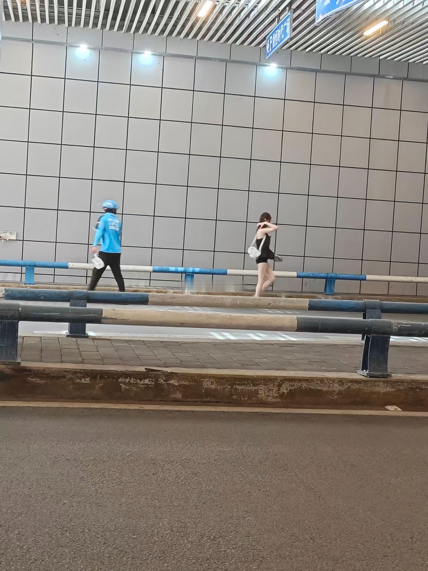 年度最佳偷拍。 ​​​