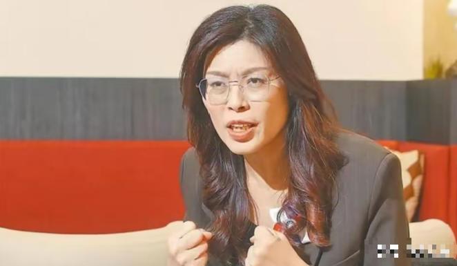 国民党风暴再起，在郑丽文当选国民党主席之后，台湾南部民意集体退出中国国民党。
 