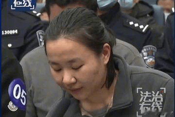 现在说啥啊 已经晚喽.去死吧......搜狐新闻:【明珍珍，当庭忏悔 - 搜狐新