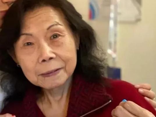 这就是家庭教育的重要性，一般而言，像谷爱凌这样的人，在美国出生，在美国成长，几十