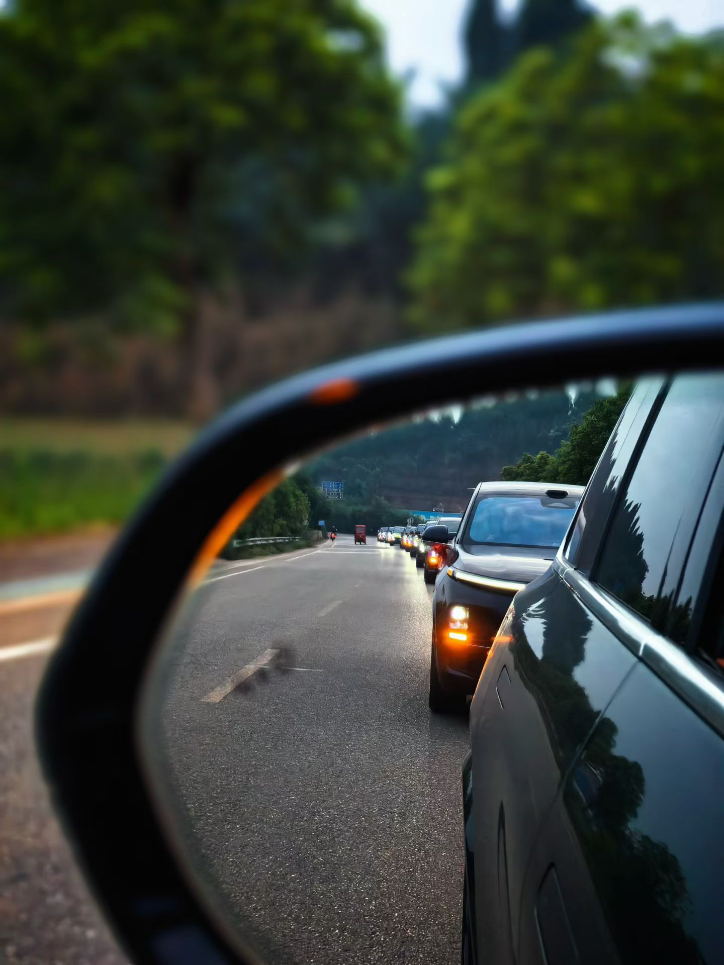 今天是个大日子，朋友圈太多了结婚了！大v聊车 ​​​