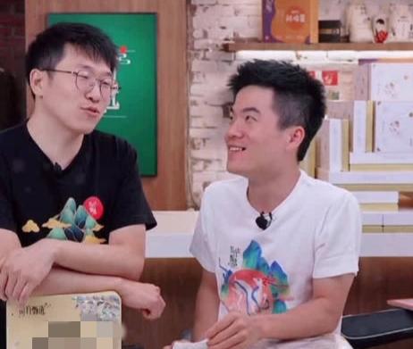 一次访谈，樊登对董宇辉说：