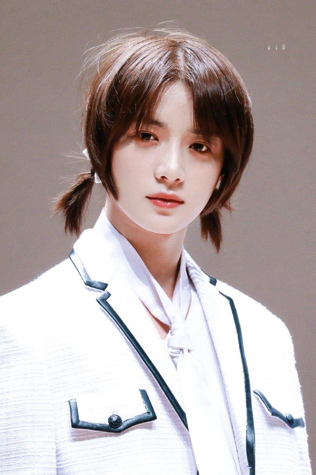 崔杋圭  双马尾小狗妹🎀 