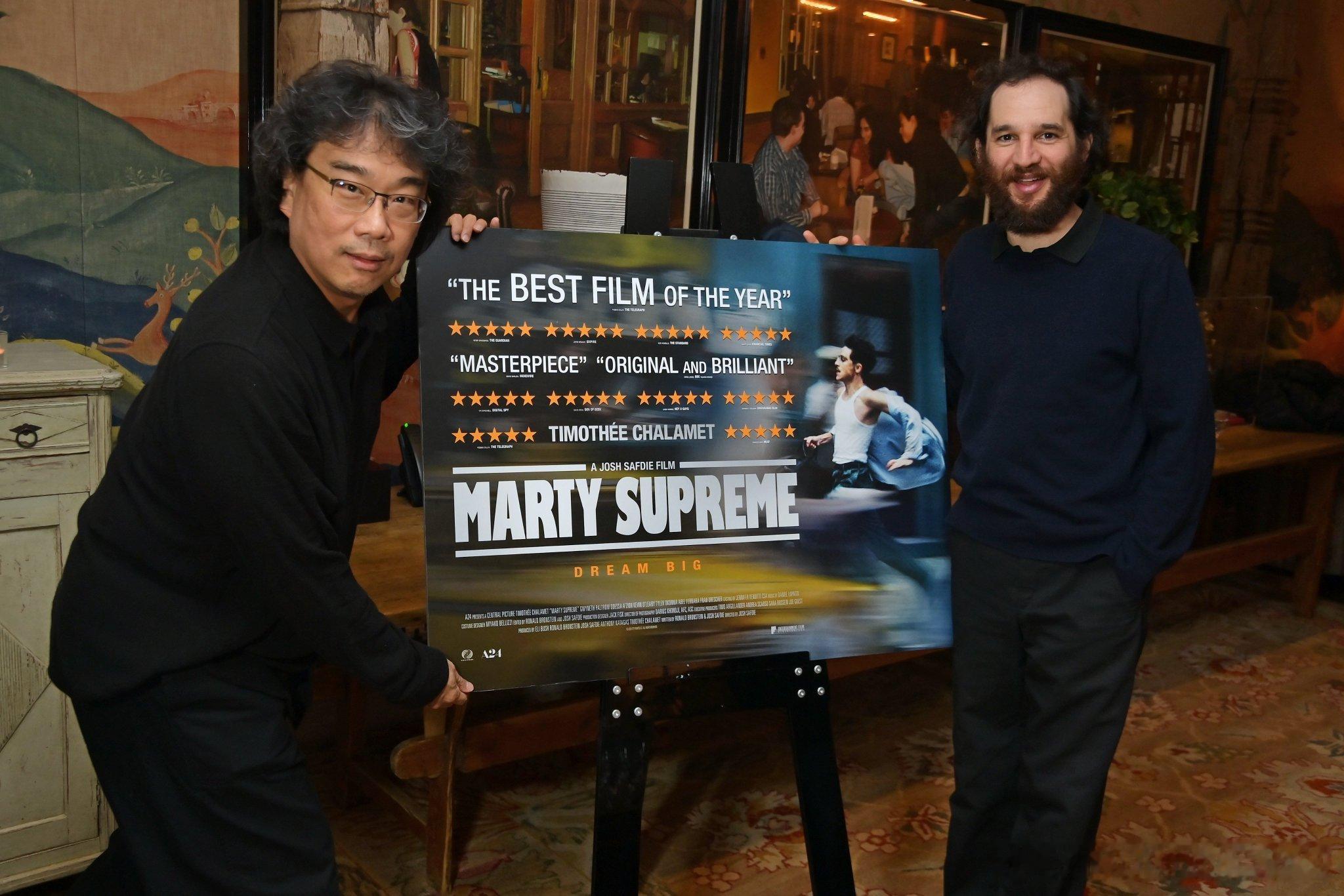 一些和《至尊马蒂》合影的导演们 跨年电影愿