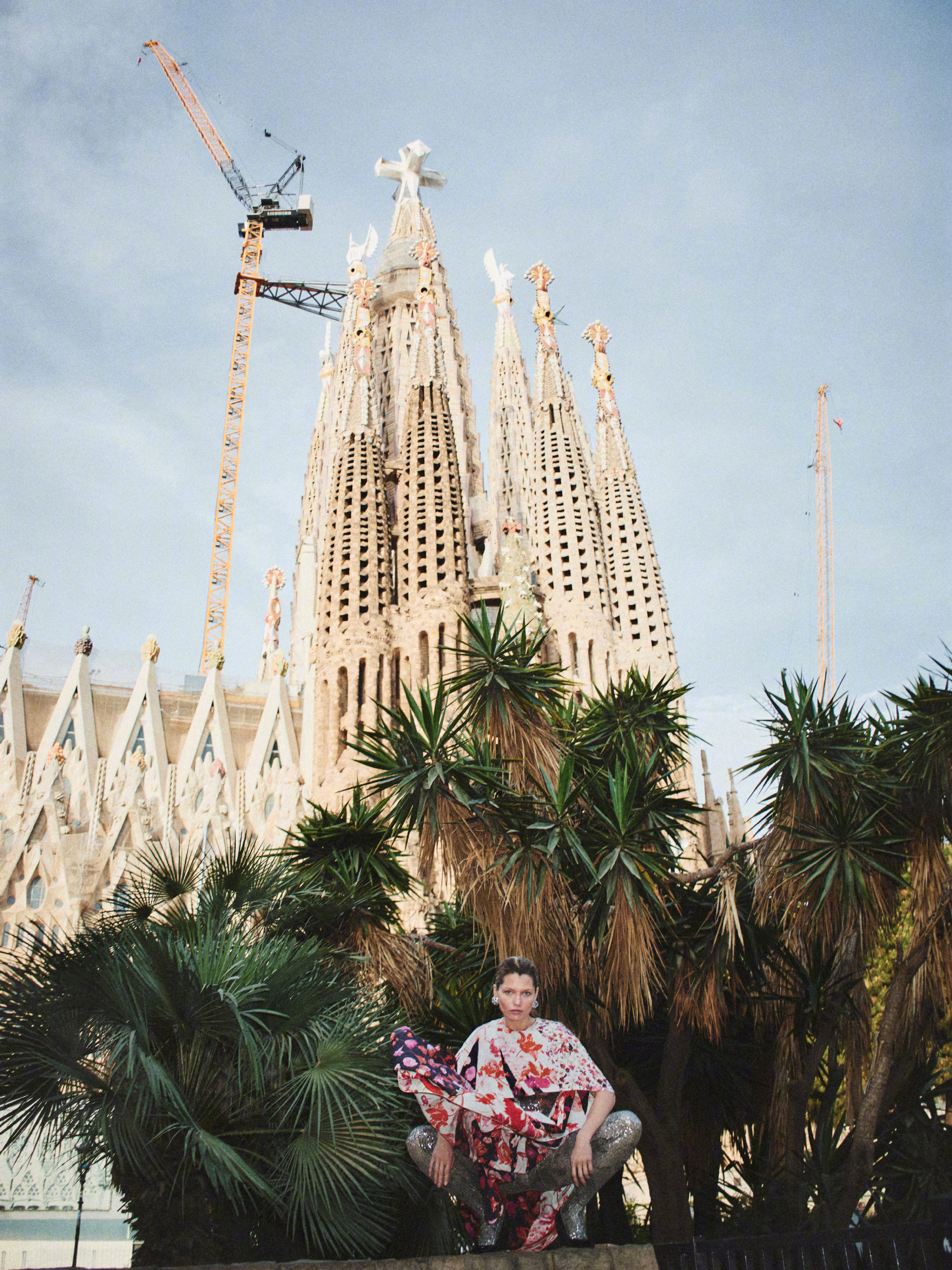 Harper's BAZAAR Spain 西班牙版时尚芭莎超模Hana Jir