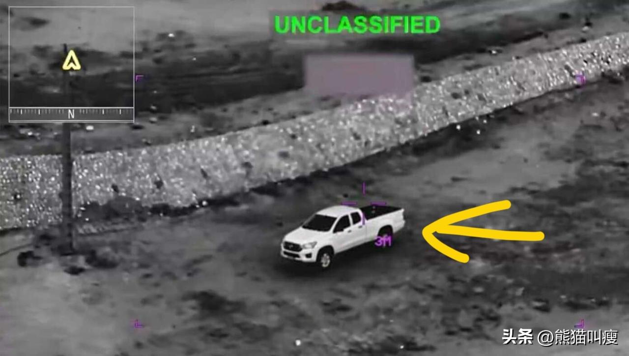 美军公开庆祝自己用3000万美元（约合2.1亿人民币）智能炸弹，彻底端掉伊朗一辆