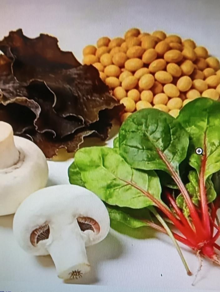 中老年人想要腿脚有劲、精气足，补钾很关键。钾可是人体运转的“幕后英雄”，参与心脏