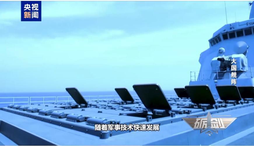 最近我国披露了首艘055型驱逐舰“南昌”舰在服役一年后参与实战演训，拦截多发导弹