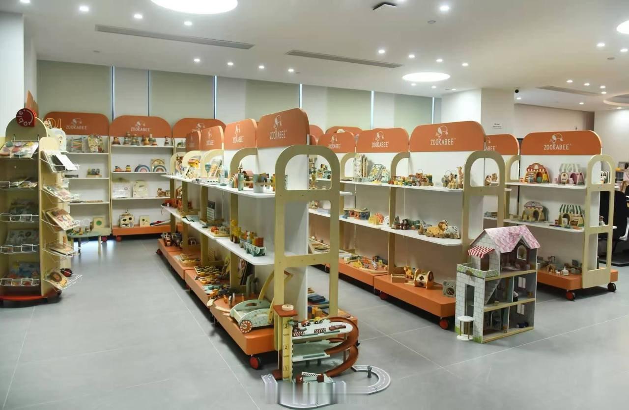 宁波玩具产业创新出海闯出广阔市场 六一临近，鄞州“宝贝经济”迎来玩具出口高峰，以
