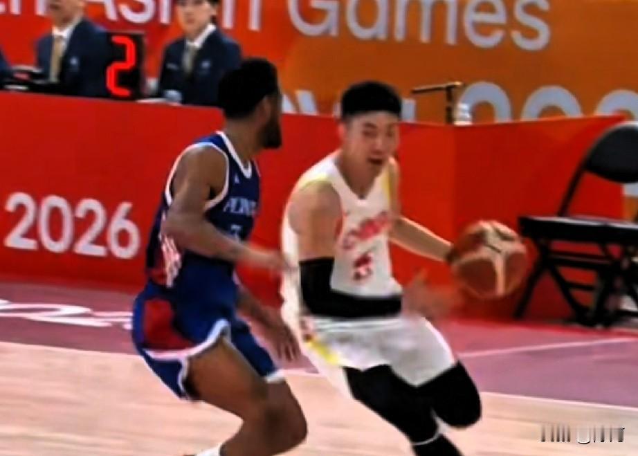 又是一场大胜！中国男篮105-61菲律宾，看看中国队球员发挥如何？

1.庞峥麟