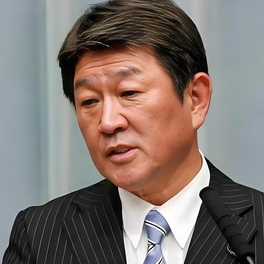 日本那位所谓外交大臣茂木敏充，简直把“自我感觉良好”演绎到极致了！

今天（4月
