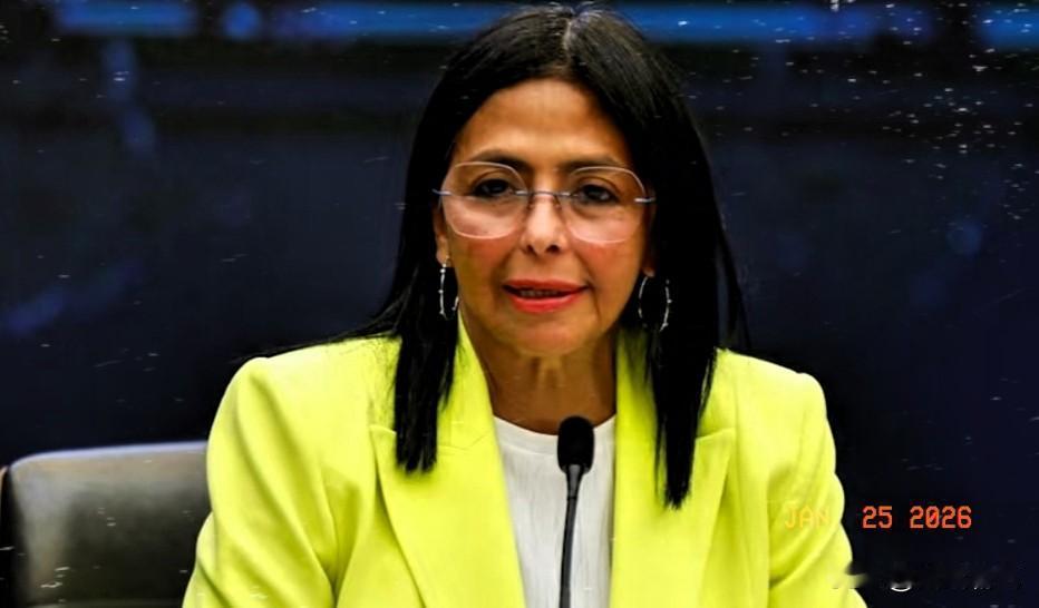 很多人把美军吹上了天，认为是美军的无人机，特种部队以迅雷不及掩耳之势拿下了马杜罗