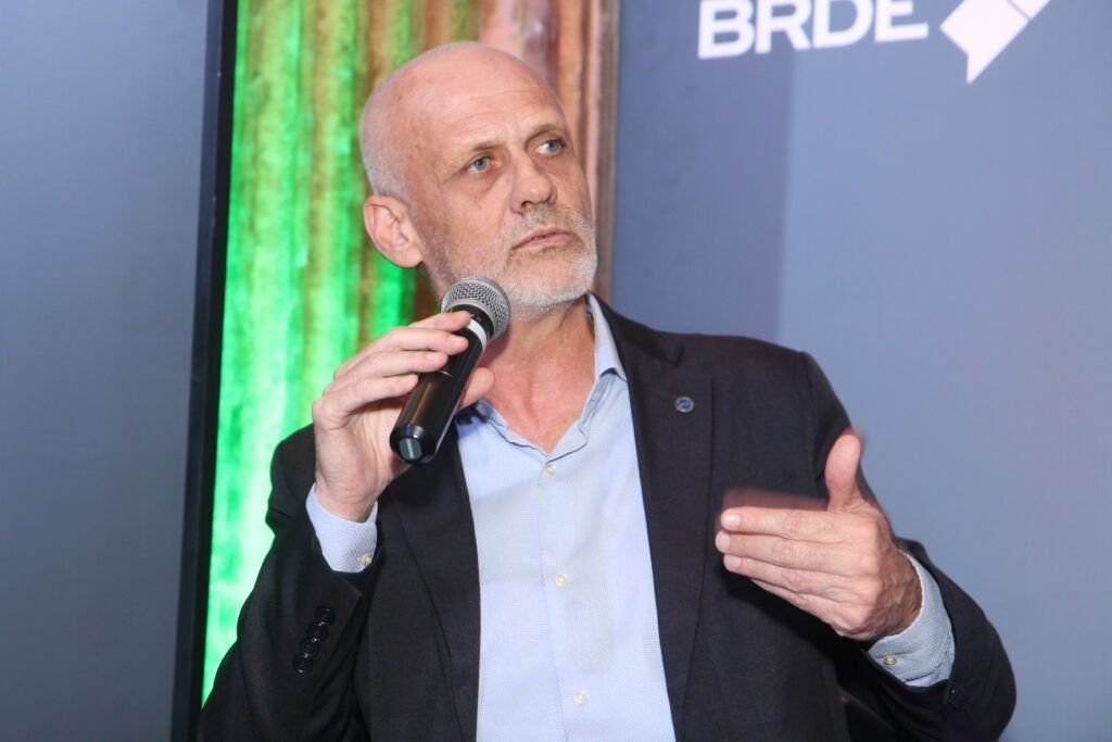 恶有恶报！巴西官员执意把比亚迪列入所谓“用工黑名单”，还公然违抗部长命令，现已被