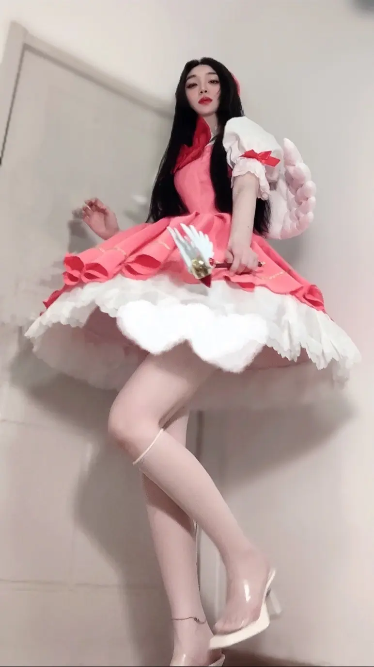 50岁依然保持好状态之泪流满面的美少女战士