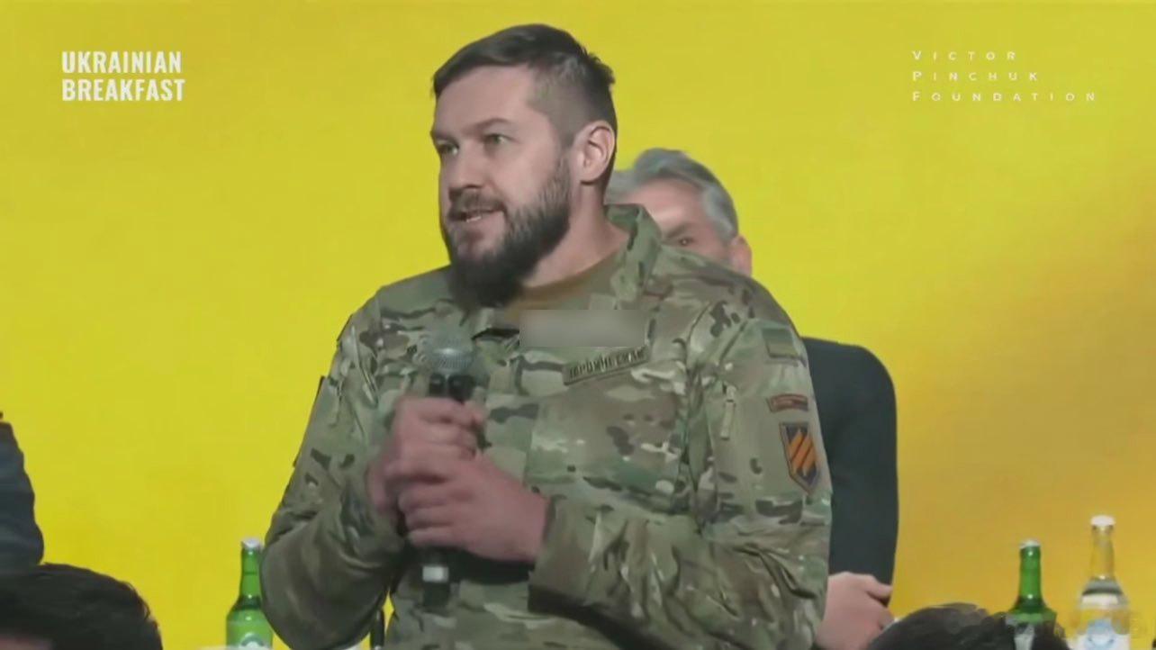 欧媒，乌克兰第3军团指挥官告诉他们：乌克兰为了获得国际保证，放弃了世界第三大盒武