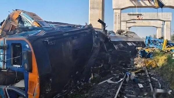 泰国在建高铁起重机砸中列车 至少22死79伤

周三（1月14日），泰国东北部发