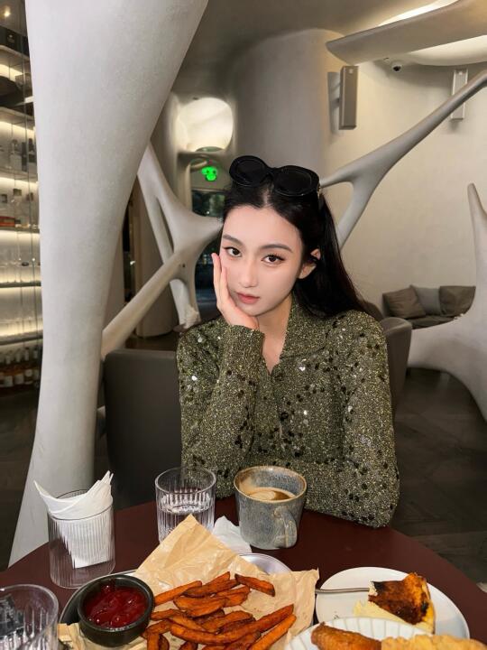 Green 💚