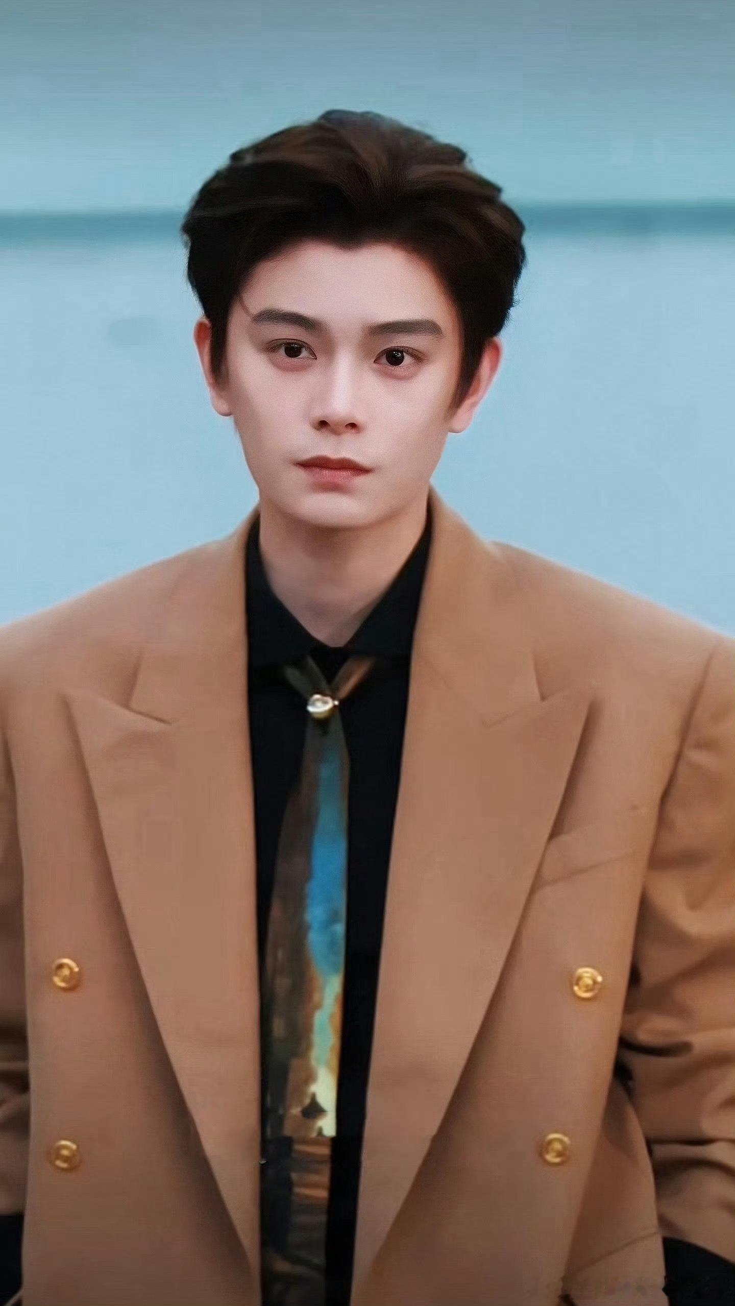 丁禹兮教我人情世故的年上男年下的昼川or年上的沈言？丁禹兮[超话] ​​​
