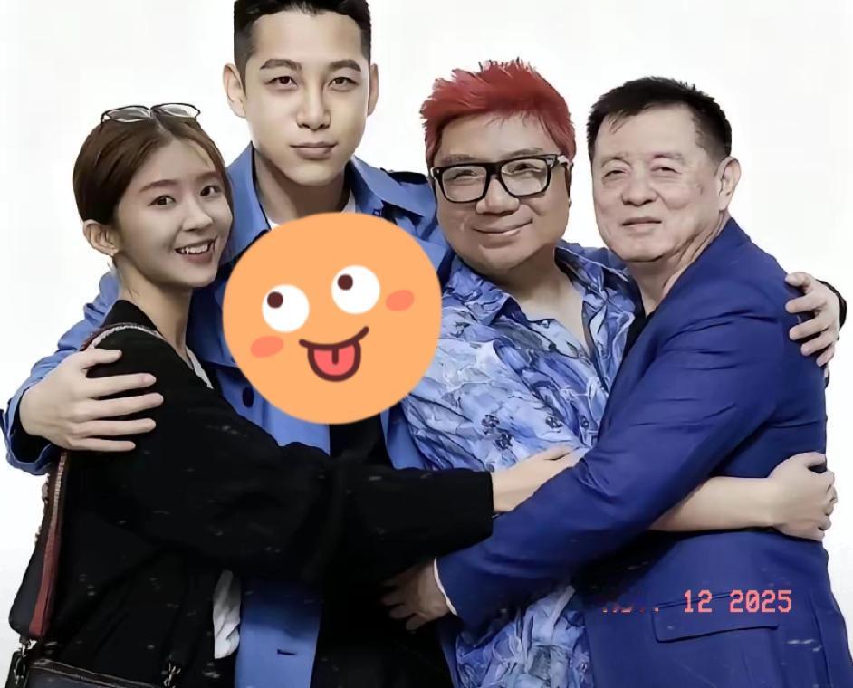 2025年度王炸预定！

《消失的他》敢拍敢演，


这配置想不火都难！
 
谁