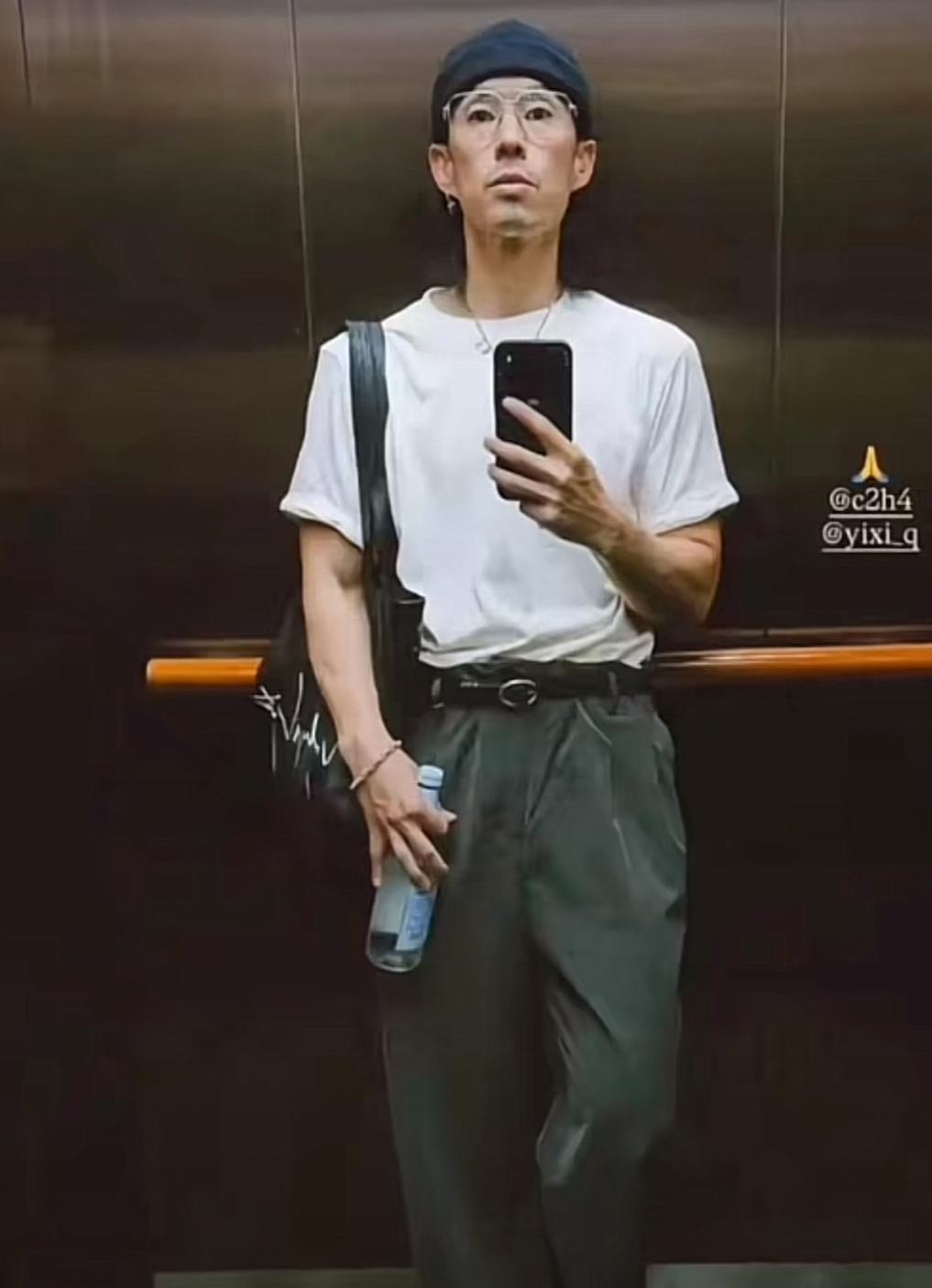 40+男明星赛道有多卷⁉️
看吴建豪瘦到100斤就知道了‼️
肉眼可见的狰狞，但