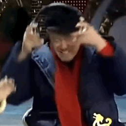 好多不同ip的网友在何润东接的都是短代那条给我评论“要什么自行车”本山叔的梗还是