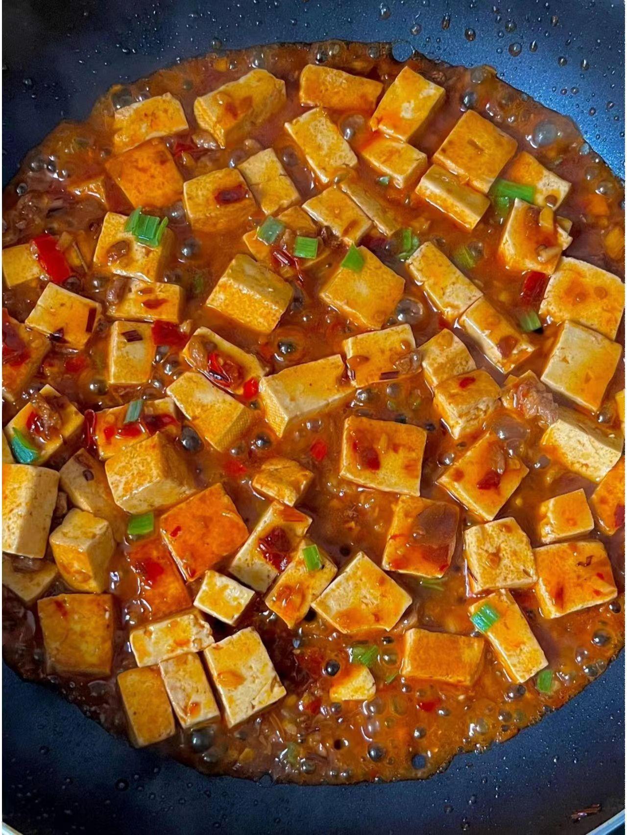 独家揭秘？“四川麻婆豆腐”的秘诀
想吃麻辣鲜香的四川麻婆豆腐？却又觉得在家自己做