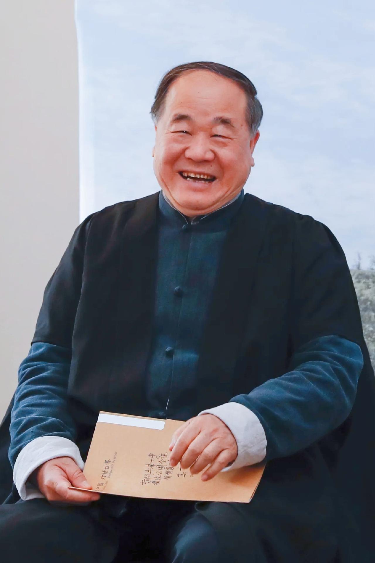 莫言说：

“钱是照妖镜，也是良心尺，夫妻不到离婚，你看不到本性，兄弟不碰金钱，