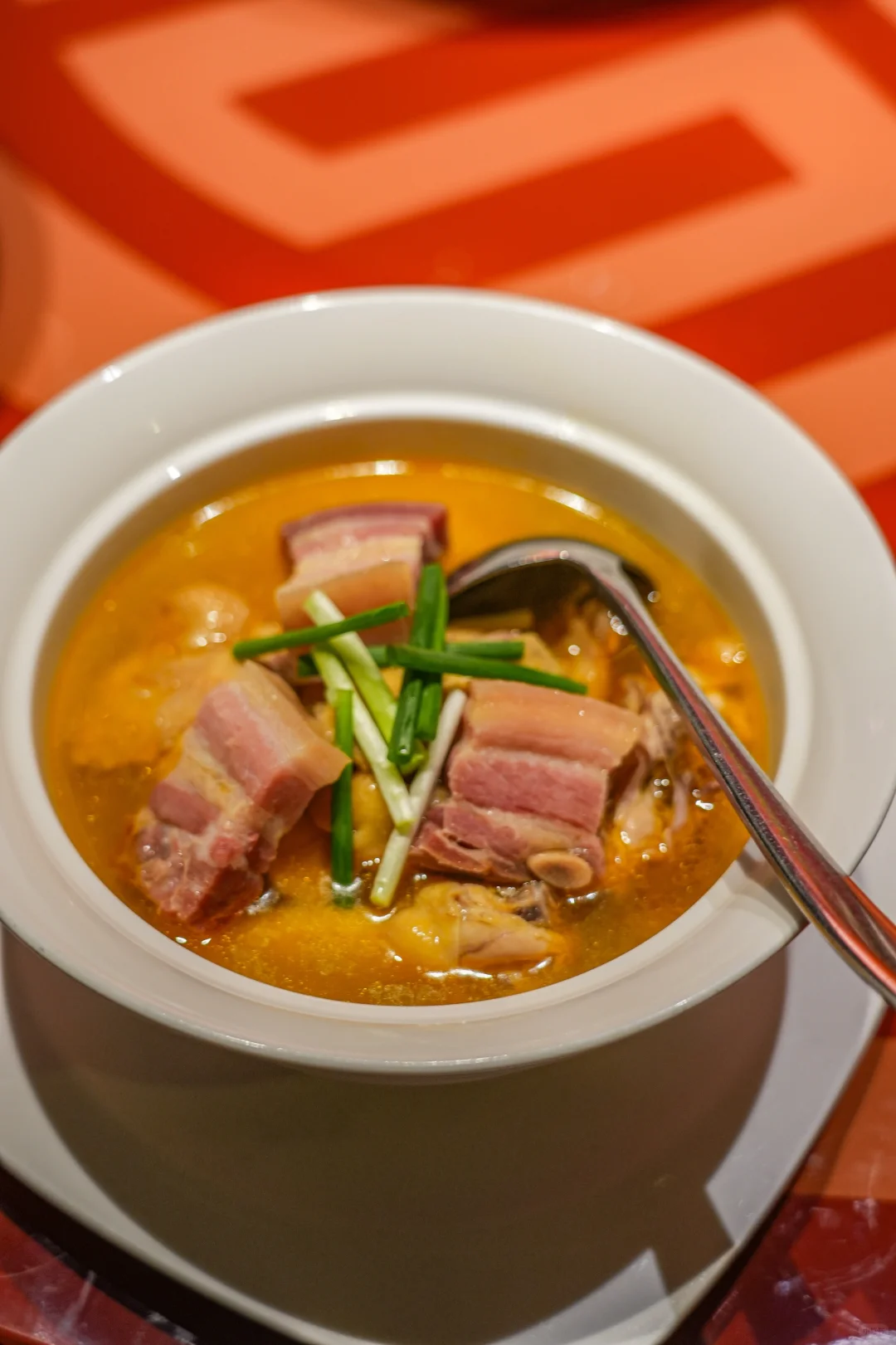 美食盛宴，燃爆味蕾——叶马