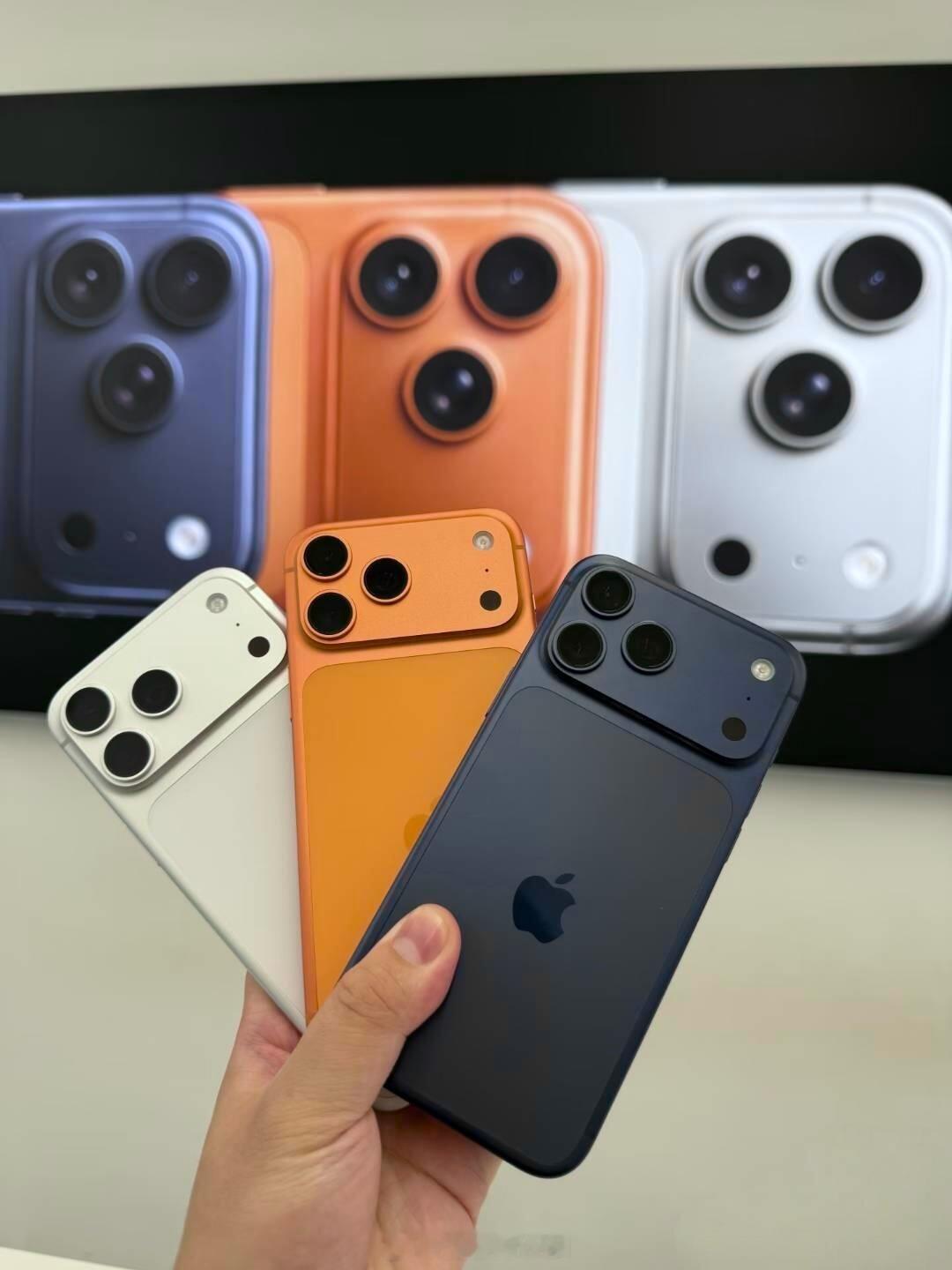 iPhone17官宣降价Pro系列降1000，标准版也降200，幅度不小，第三方