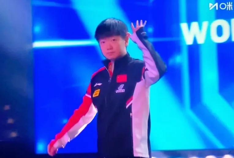 孙颖莎首秀，把多少球迷瞌睡吓跑了

WTT美国大满贯孙颖莎首秀，对战澳大利亚刘扬