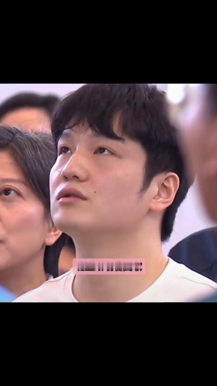 樊振东的家国赤诚之心一直都是热烈的。
知道樊振东的舆论环境差，不知道他的舆论环境