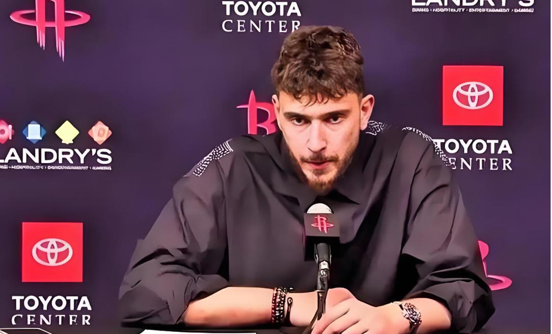 申京你别挑食了，输球咋又怪到杜兰特身上了，啥话都敢往外说啊。
今天火箭输给公牛，