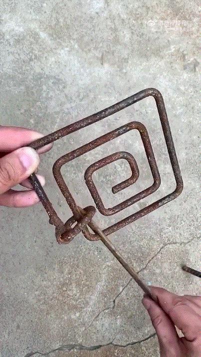 像这样的小游戏，没有点点耐心和思路，基本玩不成功。